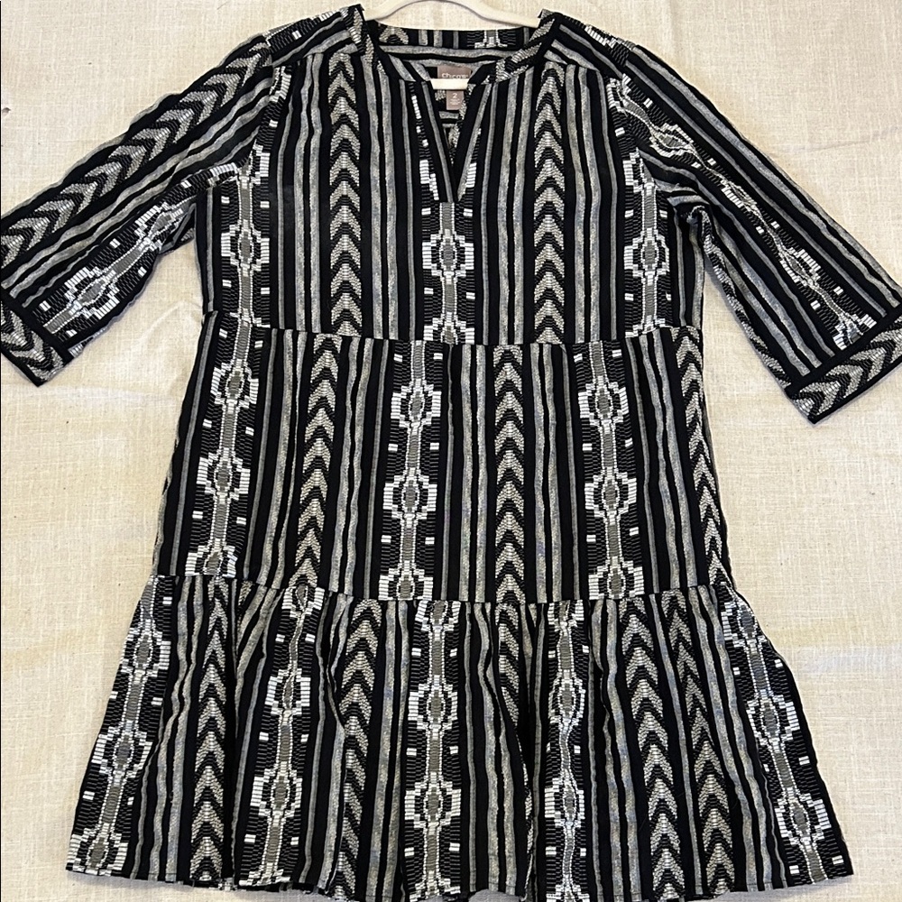 Chico's Black/White Aztec 3/4 Sleeve Tiered Dress Women’s Large - Picture 14 of 16
